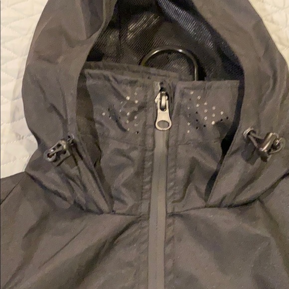 Jacket - Picture 6 of 10